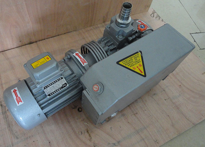 XD型單級多旋片式真空泵